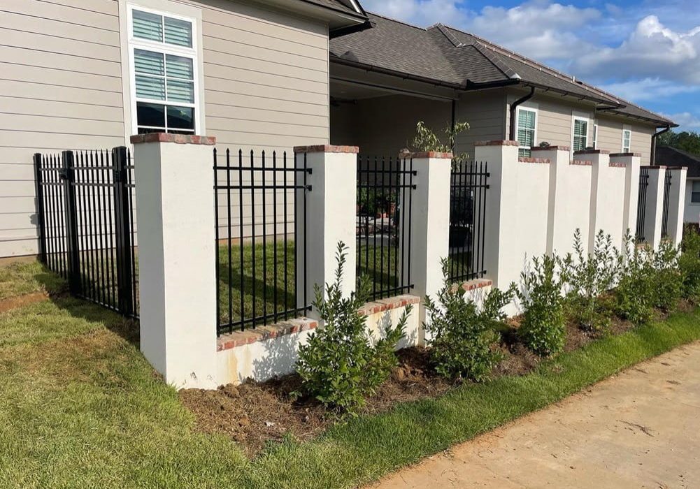 Baton Rouge custom fence builder