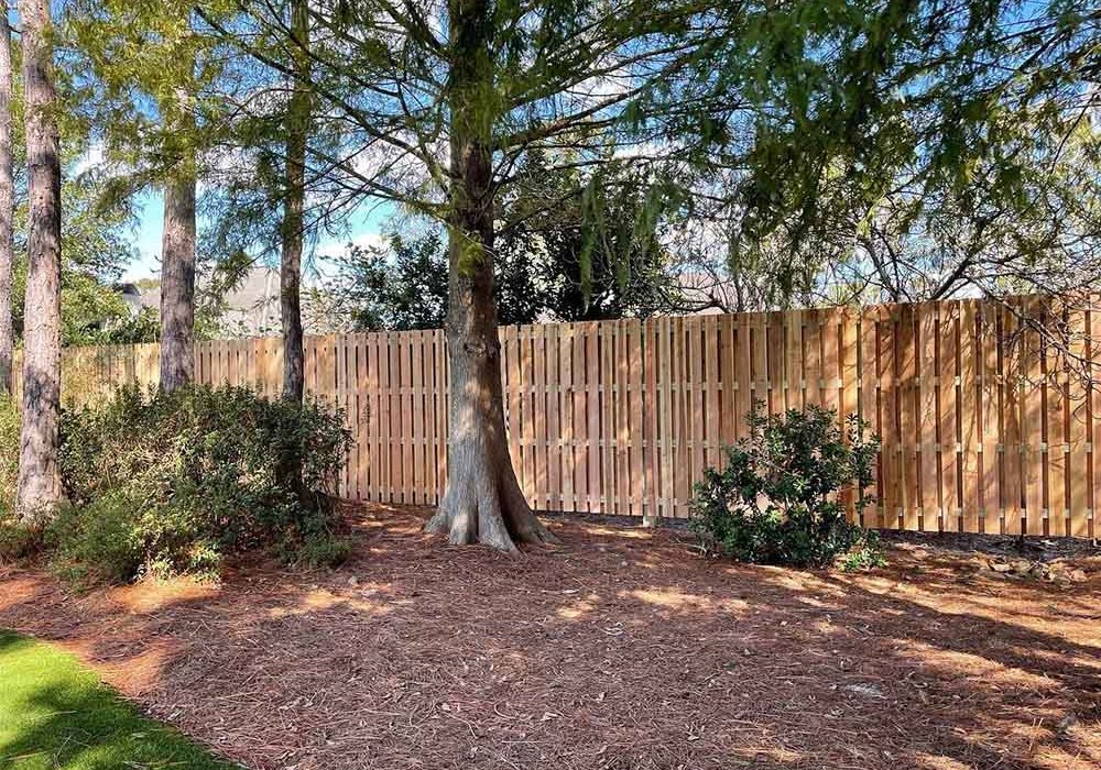 Fence contractor in Baton Rouge, LA