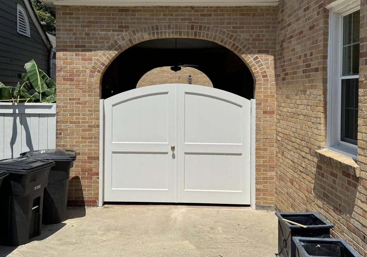 Vinyl gate repair