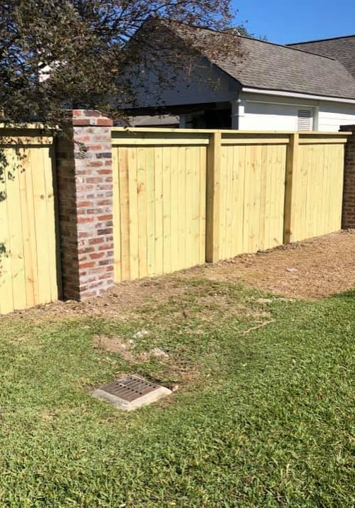Fence contractor in Baton Rouge