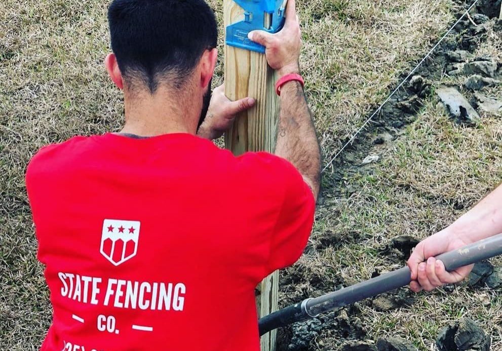 Fence repair services