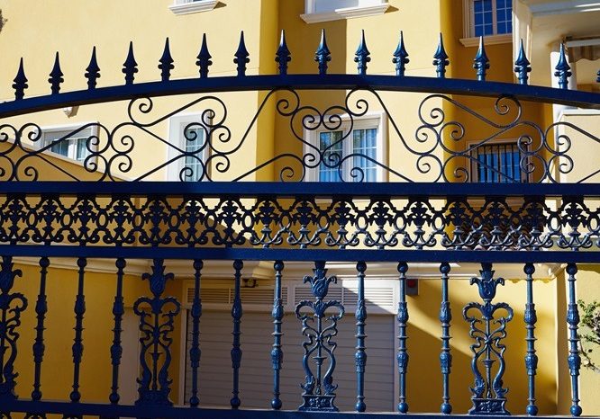 Wrought iron decorative fence in South Baton Rouge